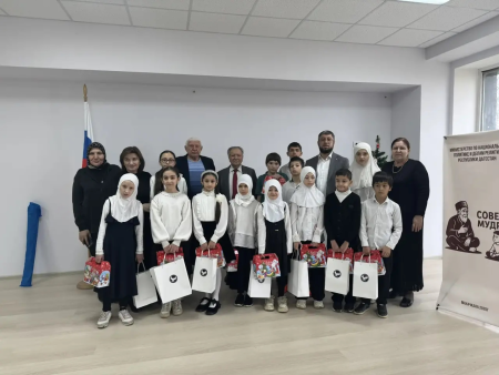 Школьники из Каспийска, Буйнакска, Буйнакского и Кумторкалинского районов приняли участие в проекте «Советы мудрых»