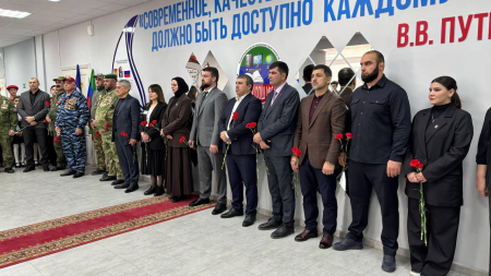 В Избербаше состоялось открытие «Парт Героев» в школе № 11